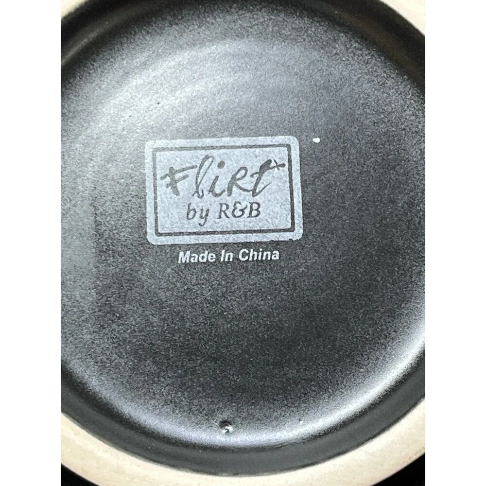 FLIRT By R&B Ritzenhoff Breker 8.5” Salad Soup Bowl Red & Black Abstract Print